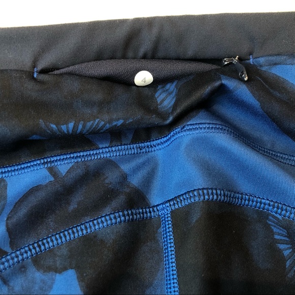 Lululemon Speed Tight II *Full-On Luxtreme, size 4 - Picture 11 of 12